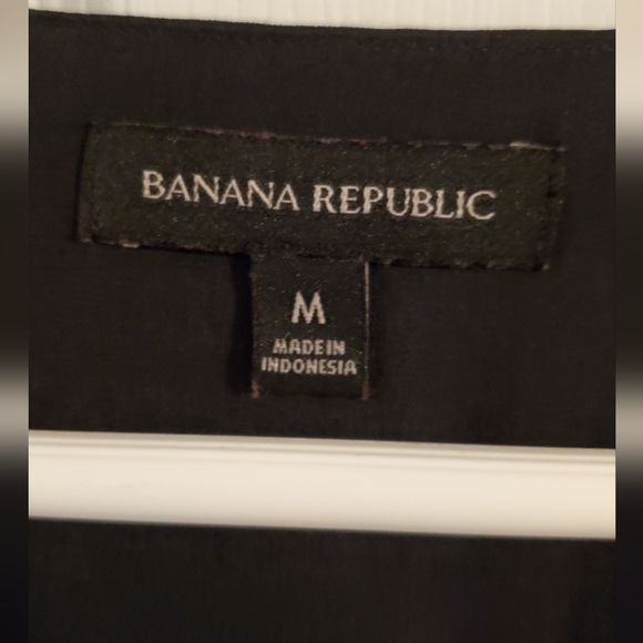 Banana Republic blouse, tailored fit, Size L - Picture 3 of 4